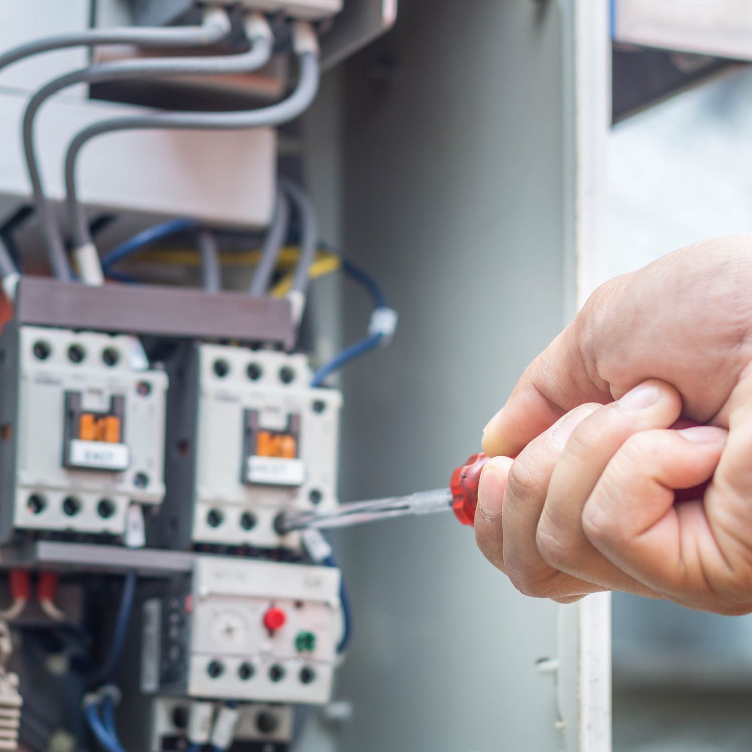 Rénovation électrique, Domont Didier, Cambrai, Caudry, Avesnes-les-Aubert